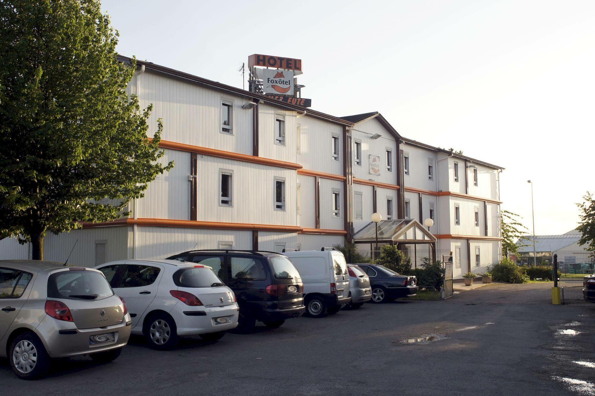 Moustache Lille - Hotel Seclin